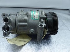 Compresseur clim RENAULT