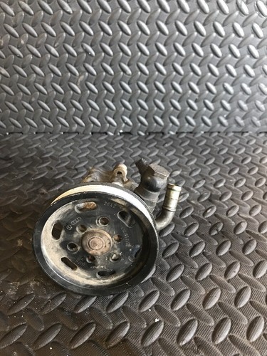 Pompe direction assistée - de,