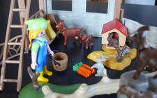 Playmobil la Ferme des chèvres et lapins + fermière, enfant, accessoires