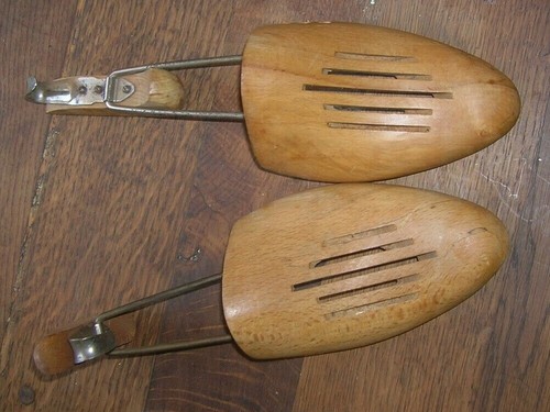 Paire embauchoir ancien en - d'embauchoir,