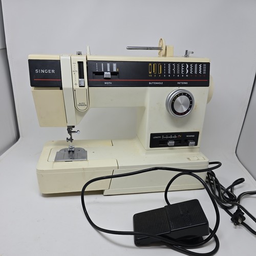 Vintage singer sewing machine - sewing,