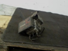 Bloc ABS (freins anti-blocage)