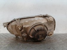 Optique avant principal droit