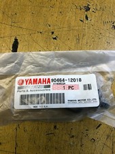 bride clamp yamaha 90464-12018 yp 400 250 300 125 niken gt 900 yz 65 tmax 560