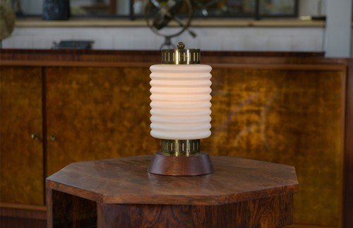Lampe poser scandinave avec - à,