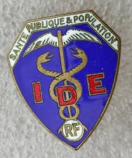 INSIGNE INFIRMIERE DIPLOMEE