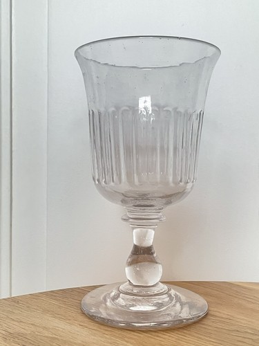 Joli verre pied ancien à - verre,