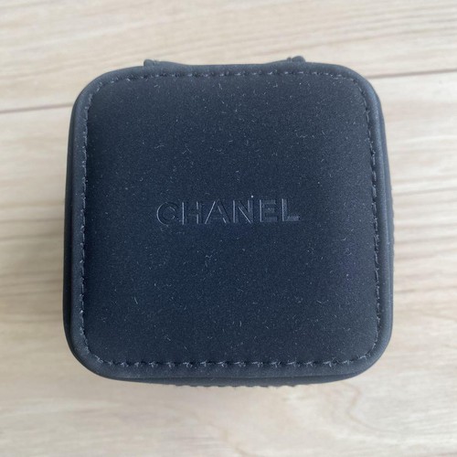 Boîtier montre chanel noir - de,