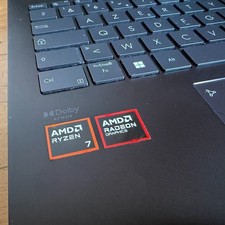 PC Portable ASUS ZenBook OLED