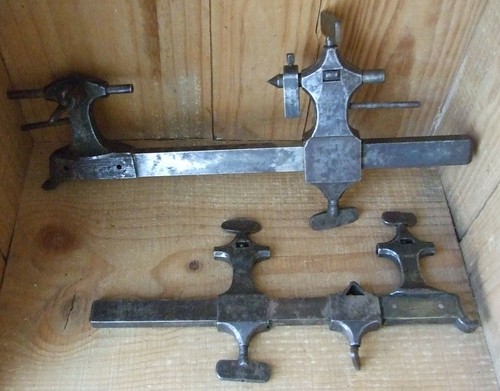 Tours horloger ancien - 2,