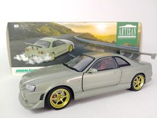 Greenlight Artisan Nissan