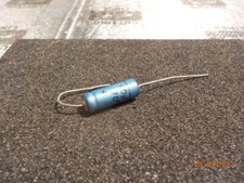 CONDENSATEUR CHIMIQUE POLARISE - 40 Mf - 16V - ESR 1,8 Ohm - NOS - TESTE