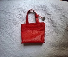 Sac à main en cuir rouge