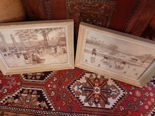 DEUX CADRES ANCIENS BRODERIES