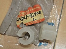 Suzuki DS100 DS125 PE175 PE250 RM100 RM125 TS100 TS125 Kick Spring Guide NOS x1