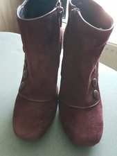 Chaussures bottes à talons