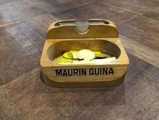 ANCIEN PORTE-CARTES ET JETONS PUBLICITAIRE EN BOIS " MAURIN QUINA "