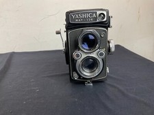 Yashica MAT 124 COPAL-SV 1:3.5 f=80mm I:2.8