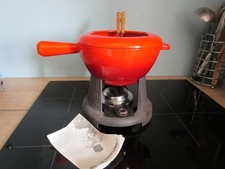 LE CREUSET SERVICE A FONDUE