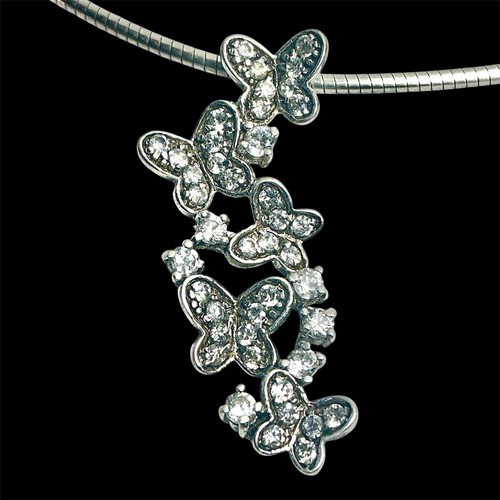 Superbe collier pendentif - , vol