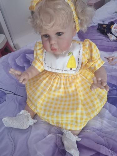 Poupée reborn - poupée,