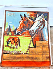 ancien   TORCHON    CHEVAUX    1975