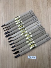Ensemble De Ciseaux En Bois