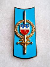Un insigne militaire " Ecole