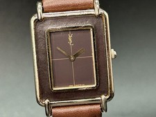 Montre vintage YVES SAINT