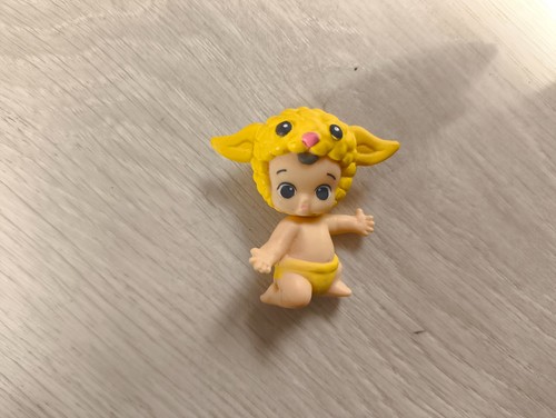 Twozies baby figure toy - toy,