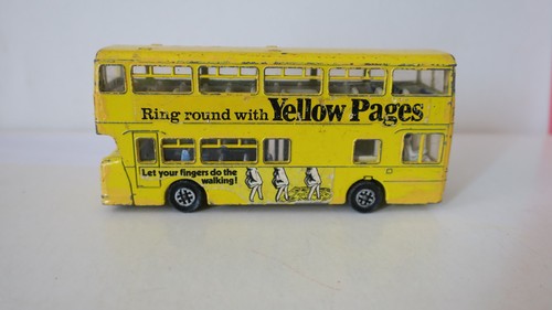Dinky toys bus - dinky, yellow