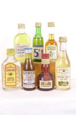 3 cl alcools divers lot de 7 mignonnettes alcool années 80
