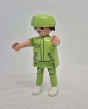 INFIRMIER OPERATION EN VERT