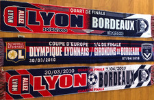 1 écharpe scarf au choix ))