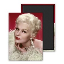 Kim Nowak 4 - Magnet Frigo 54