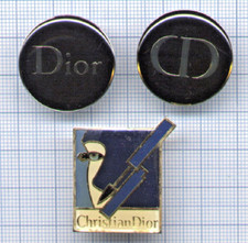 Lot 3 Pins VINTAGE PARFUMS maquillage Christian DIOR logo CD Parfum PERFUME LUXE