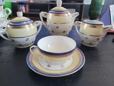 Service à thé, Égoïste 