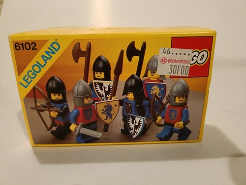 Lego 6102 castle mini figures - 6102,