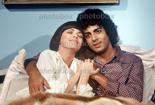 Mireille mathieu exclusive - *,