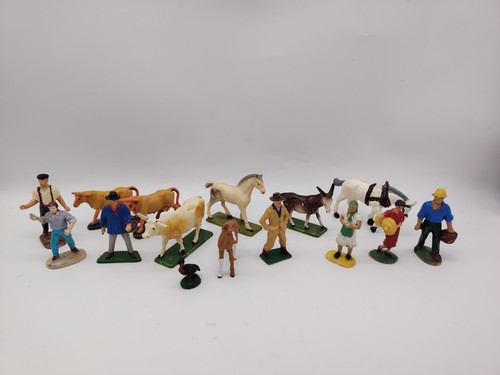 Lot figurines plastiques - lot,