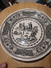 Assiette " rebus " Faïence de