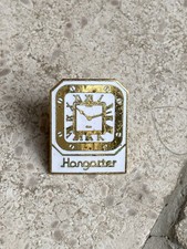 Pin’s Hangarter Montre ++