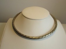 collier torque ethnique métal