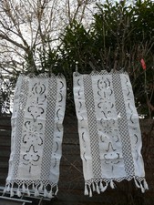 ancienne paire de rideaux brise bise en lin broderie ajourée