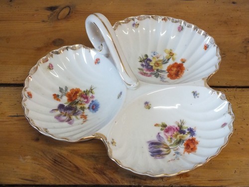 Ancien plat serviteur - , ou