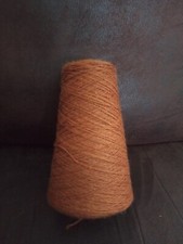 1 petite Bobine de Fil à Tricoter (Fil fin) Marron roux uni (270g)