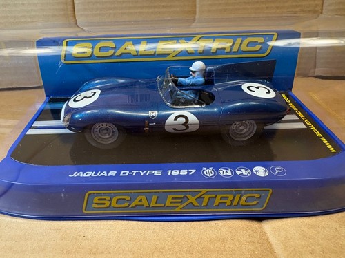 Scalextric slot car c3205 - car,
