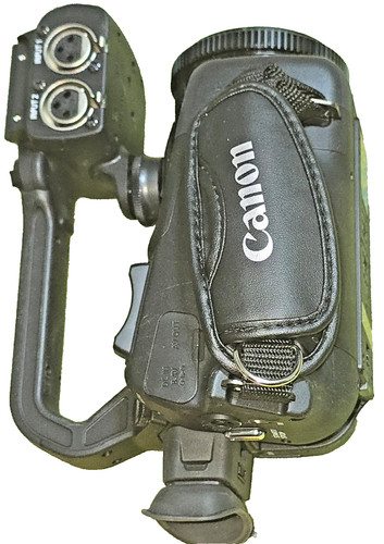 Used canon xa30 camcorder - canon,