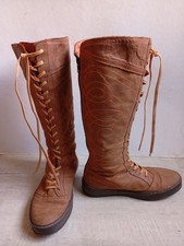 Bocage botte Haute design Yves Combaret - cuir marron - T 40 H 40 cm mis 1 fois