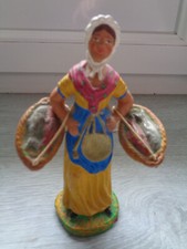 ANCIEN SANTON  CRECHE FEMME